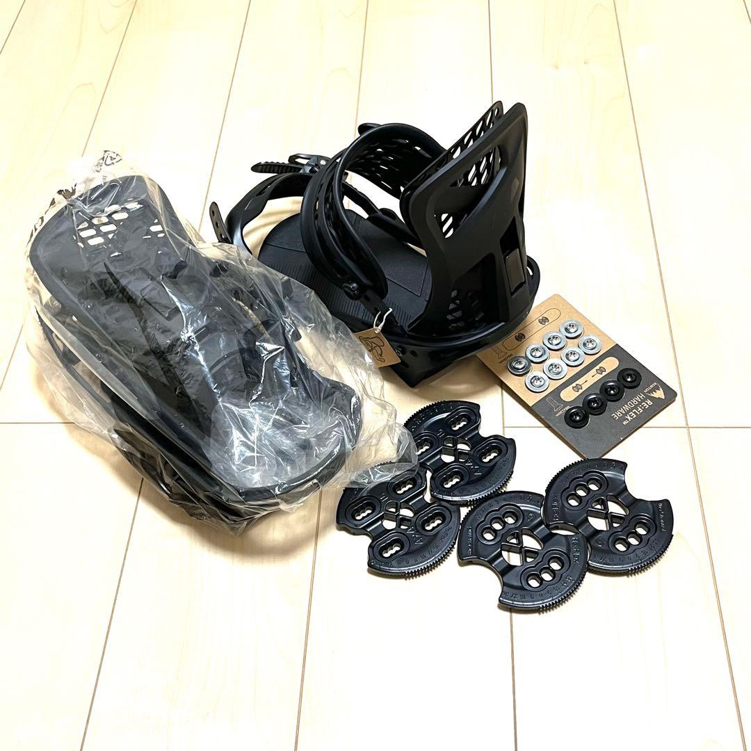Burton バートン GENESIS ジェネシス reflex Mサイズ