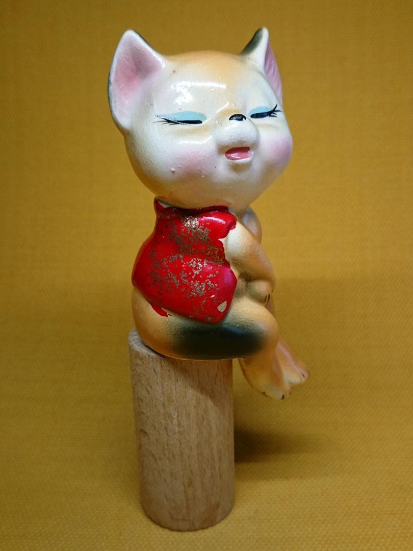 人形　ネコ　ブタ　陶器　オブジェ　置物　インテリア　工芸品　美術品　A1083