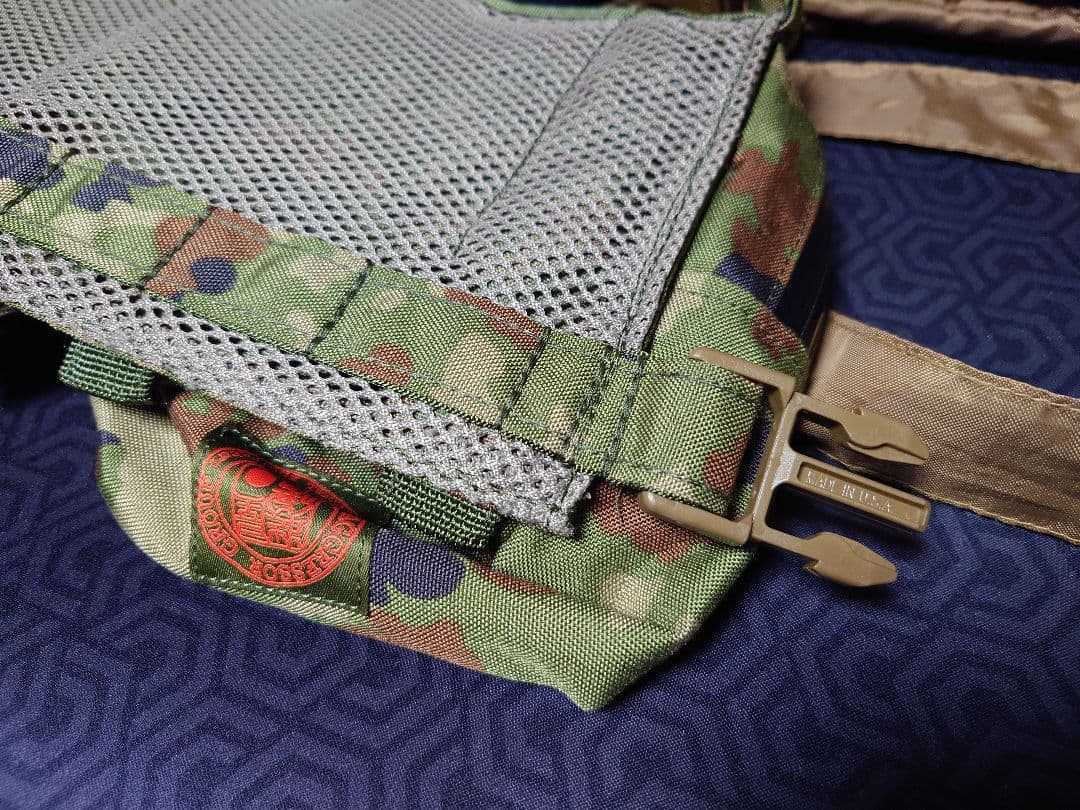 【中古品】AGGRESSOR GROUP チェストリグ 日本製 迷彩