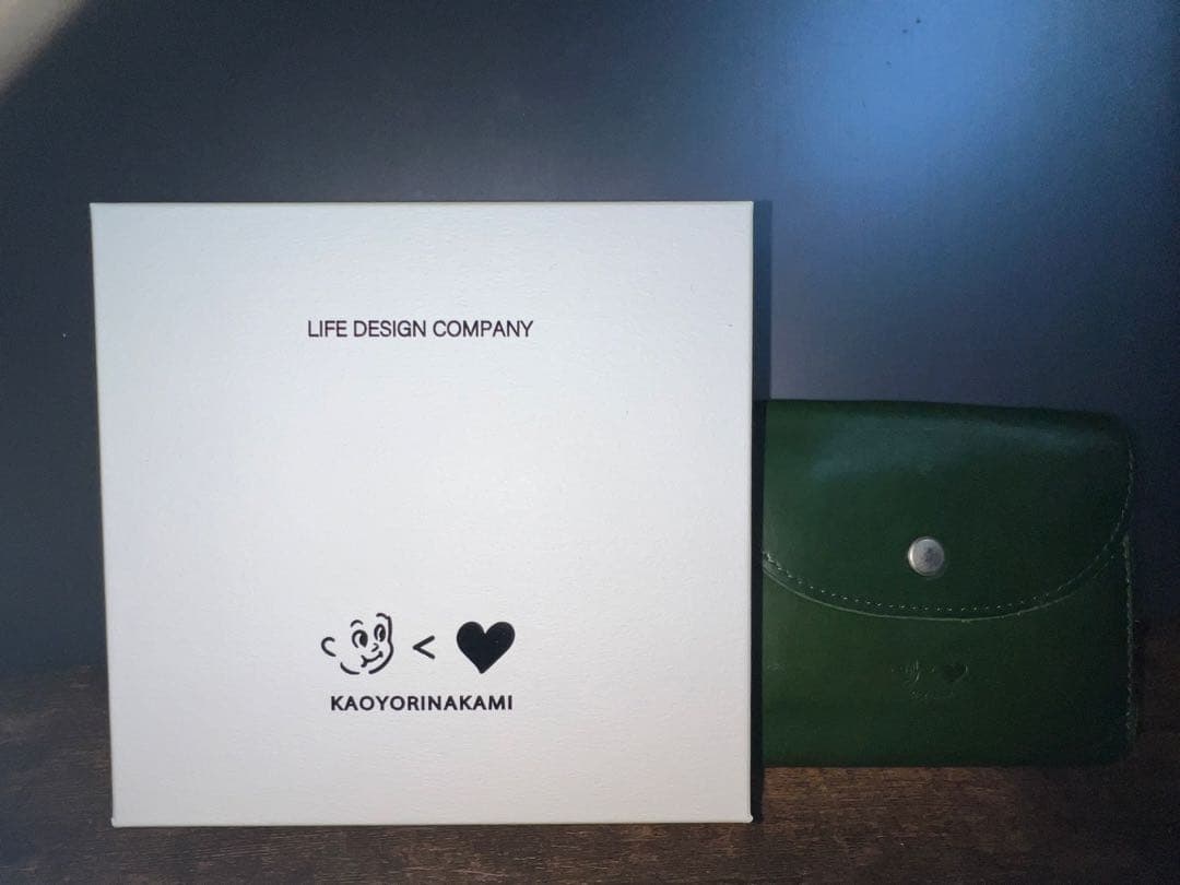 KAOYORINAKAMI グリーンレザー ミニ財布