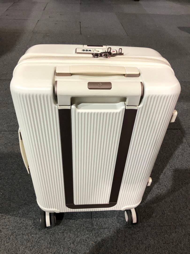 サムソナイト　スーツケース　ミンターースピナー55