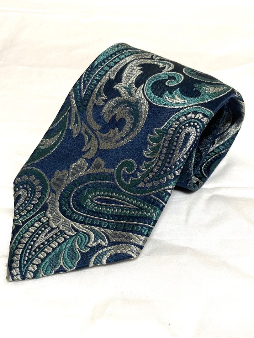 プラダ　PRADA ネクタイ　ペイズリー　グラデーション　シルク　絹　メンズ