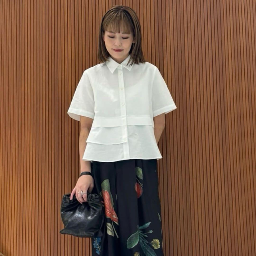 今週末限定価格　トゥモローランド　CABaN アシンメトリックフリルシャツ