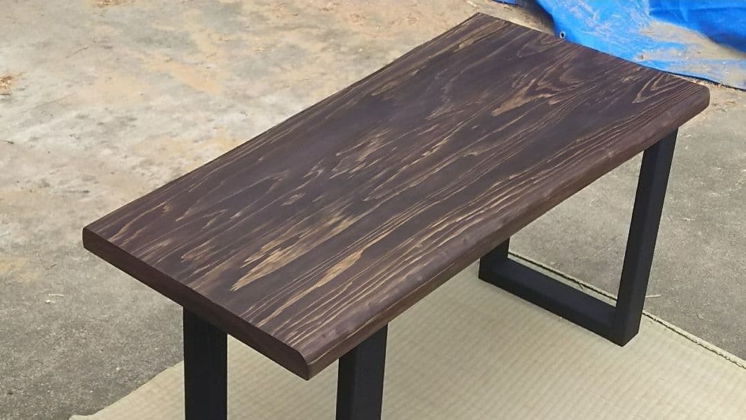 週末特別価格　栃　一枚板　杢　希少　ダイニング　テーブル　カウンター　おしゃれ