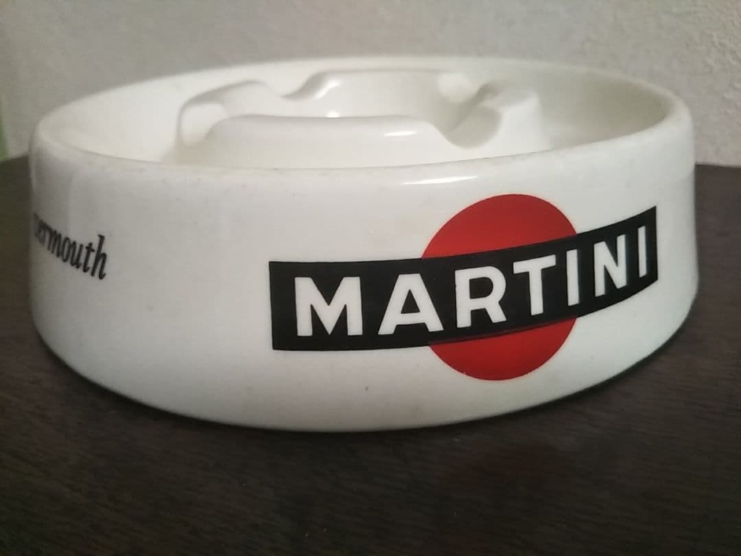 マルティニ　灰皿　MARTINI　 ランチア　フィアット　アルファロメオ