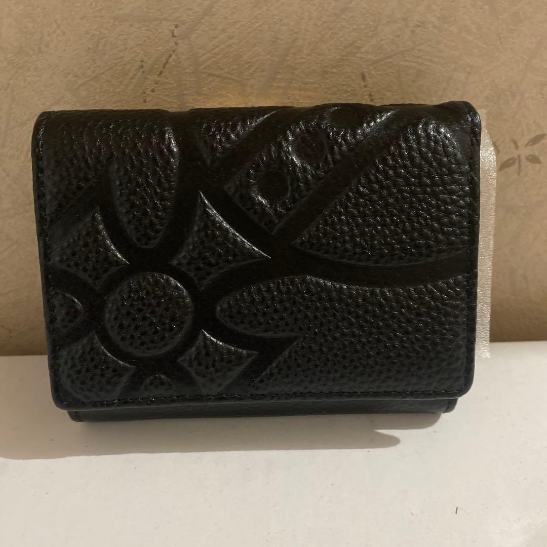 【新品】vivienne westwood人気商品　三つ折り財布