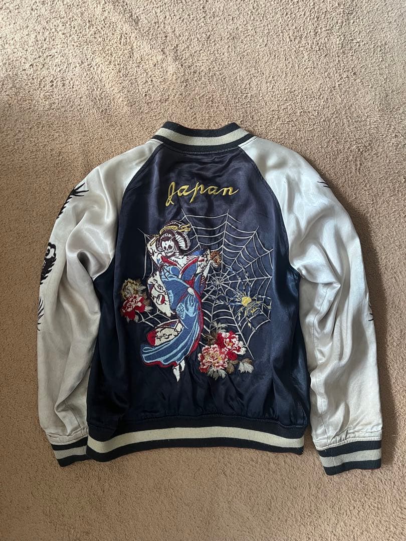 スカジャン 蜘蛛の巣と花の刺繍