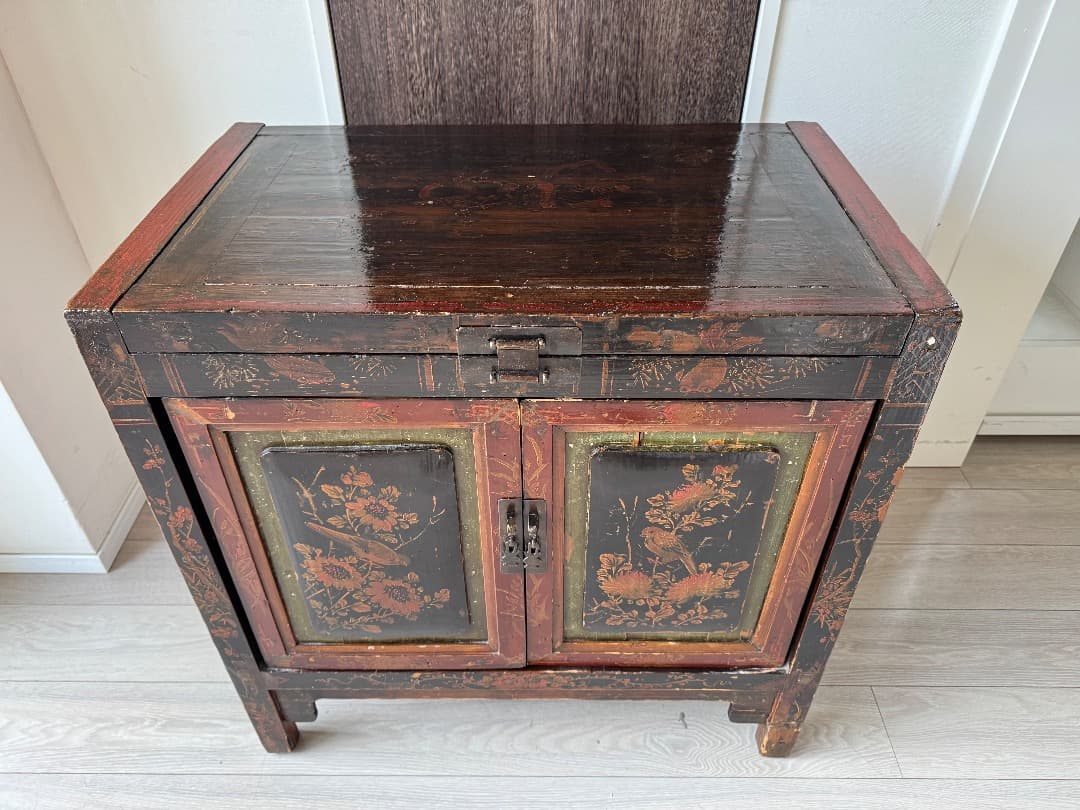 中国風 黒漆花鳥画キャビネット アンティーク調レプリカ 美品 76cm