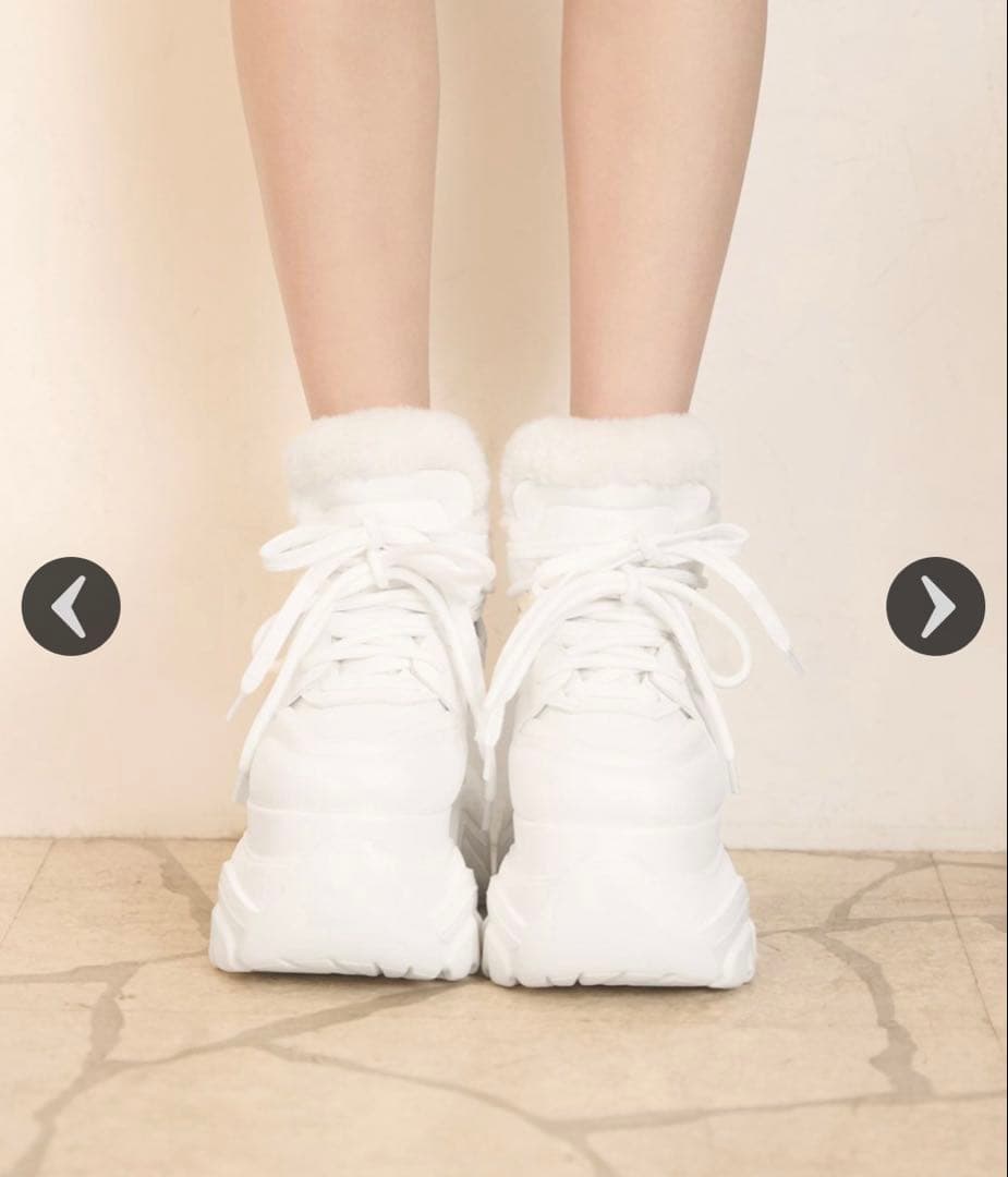 ミシェルマカロン厚底ファースニーカー