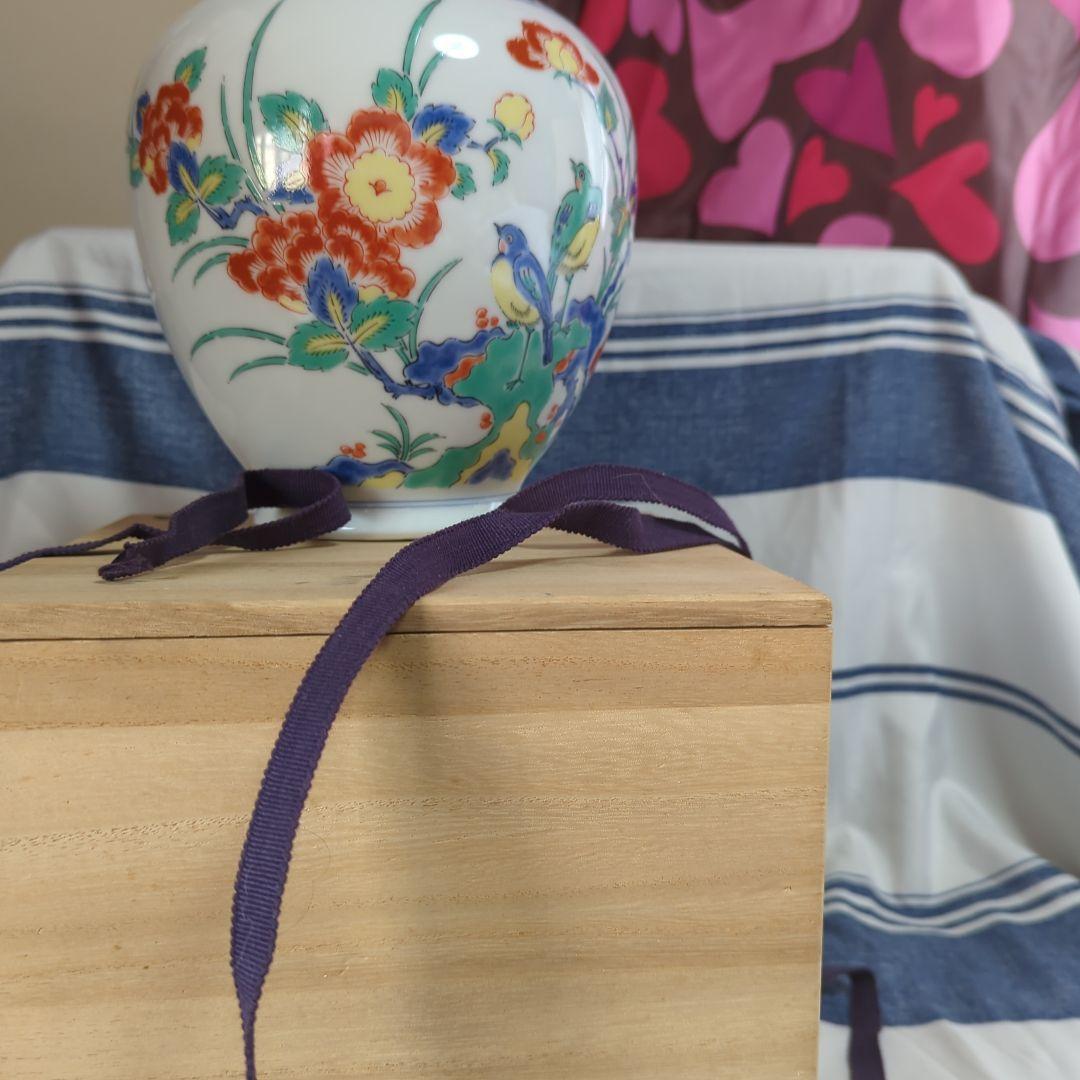 柿右衛門様式幕末から明治にかけて岩牡丹に鳥文花瓶