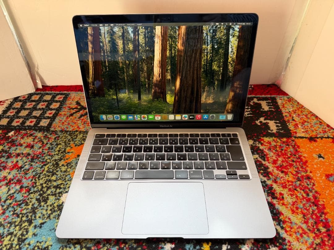 ぷい　Mac Book Air 2020 マックブックエア 90