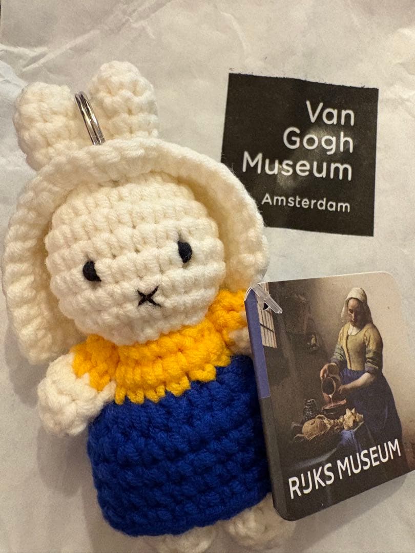 【限定品　新品】ミッフィー　フェルメール　牛乳を注ぐ女　アムステルダムで購入