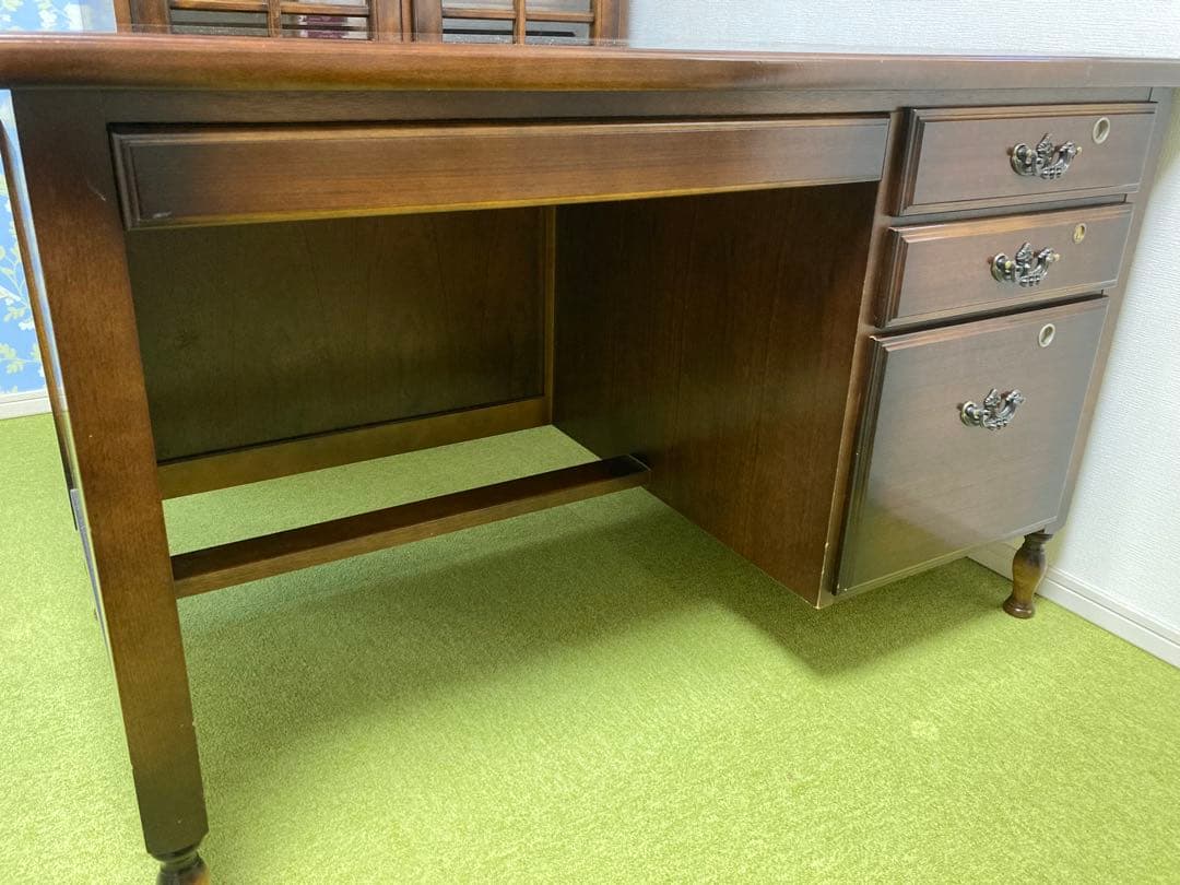 【カリモク/状態良好】デスク