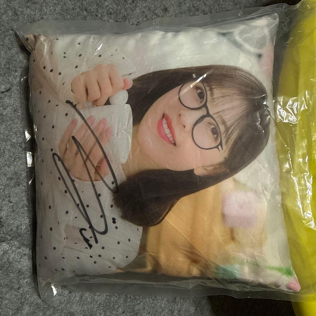 乃木フェス　柴田ゆな　サイン入りクッション プリントカード付き