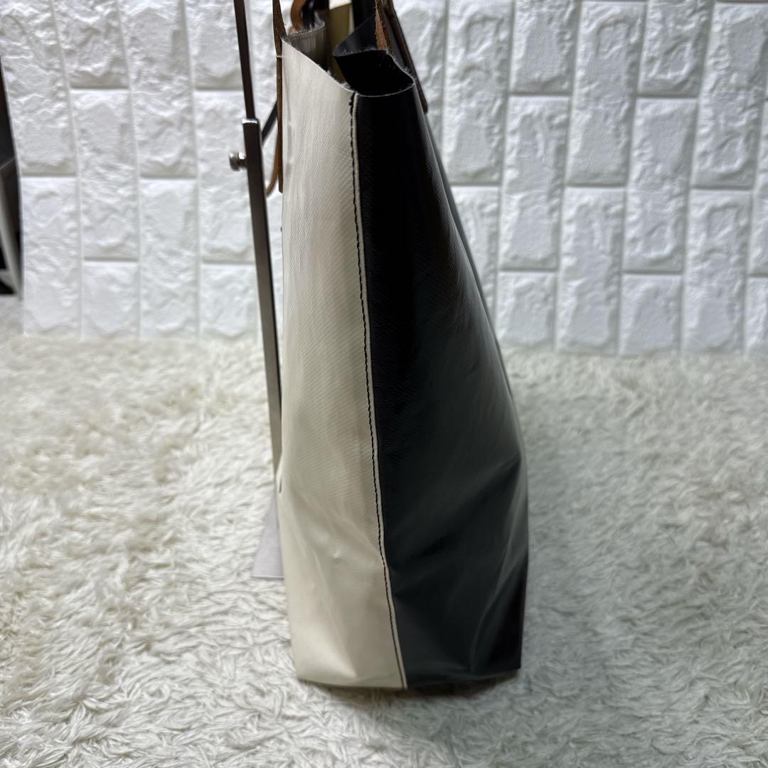 MARNI ホワイト ブラック トートバッグ　トライベッカ　TRIBECA A4