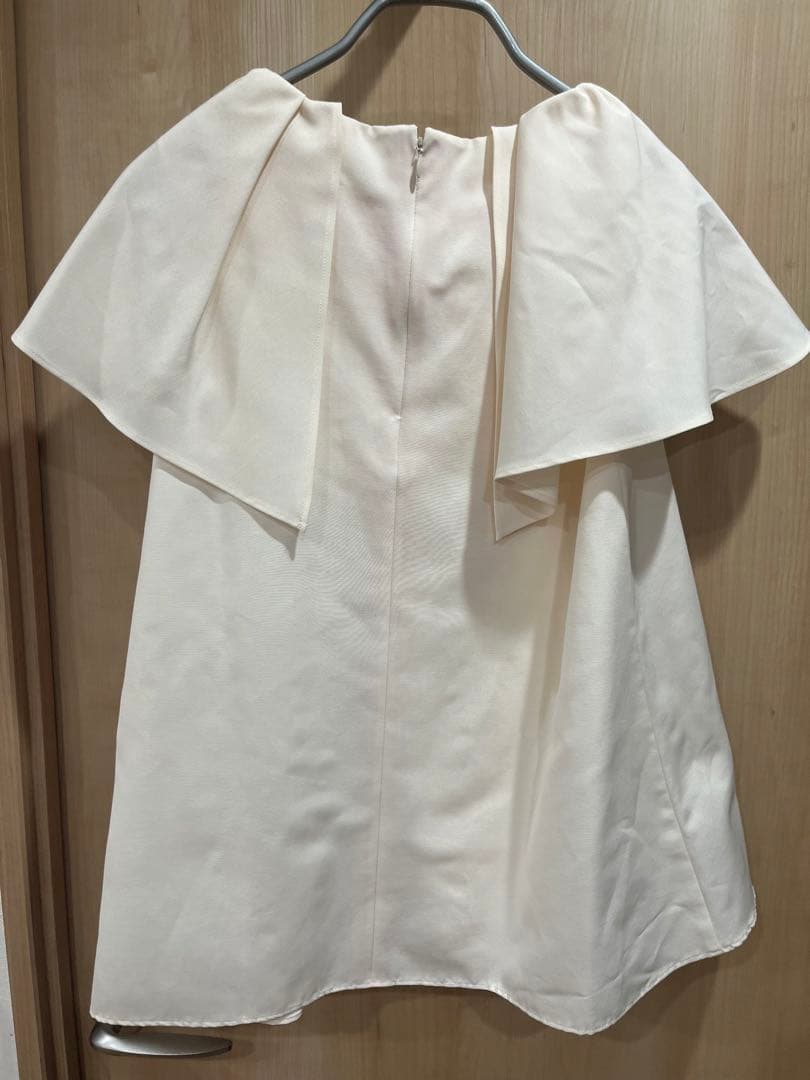 ま*ん様 新品未使用 ★タグ付き Heve ラッフルグログラントップス ヘイヴ