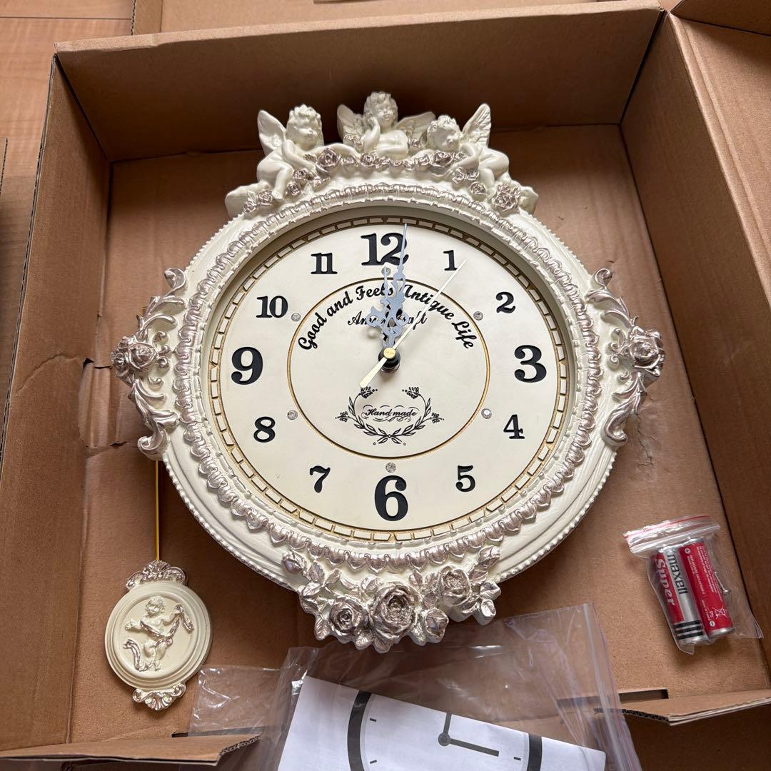 電波掛け時計 ゴールデンエンジェルラウンド振り子時計W (ホワイト)