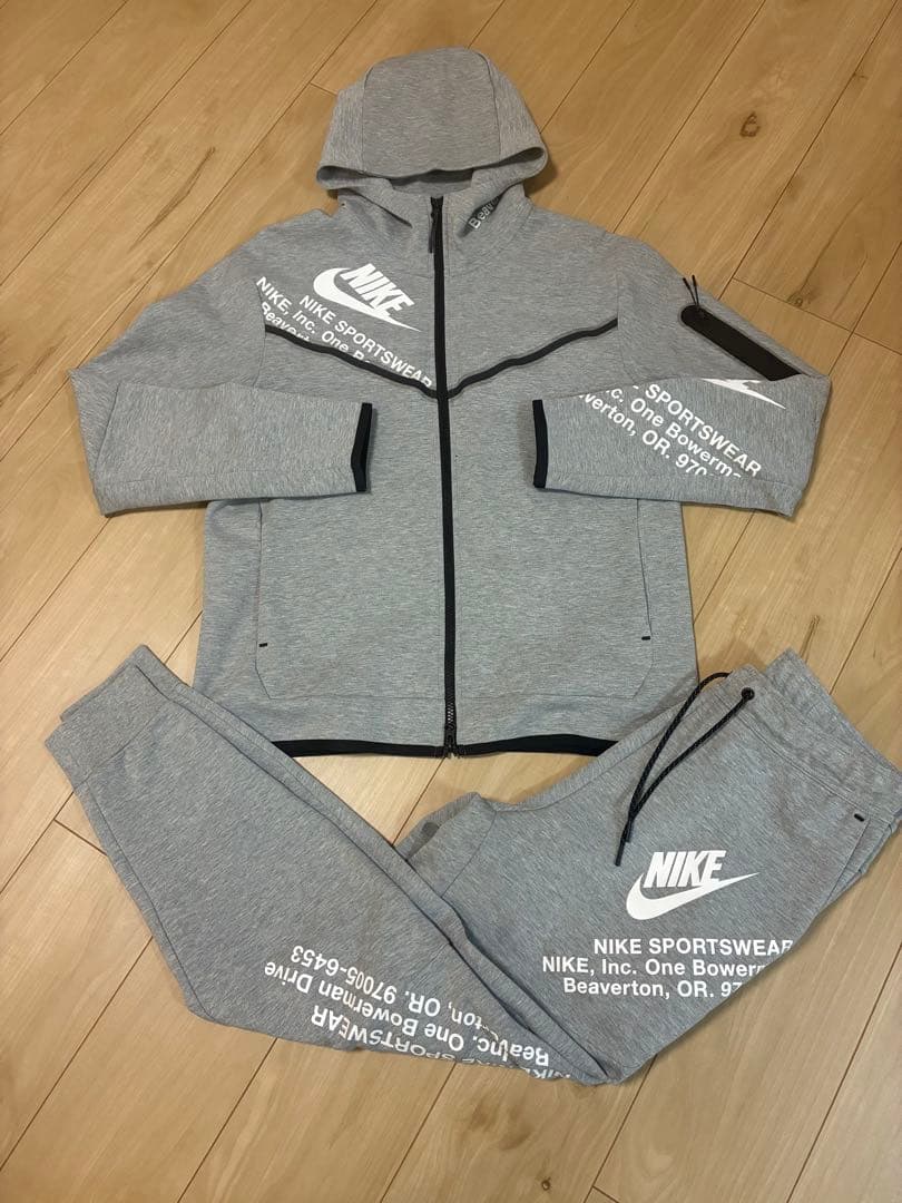 ナイキテックフリース　セットアップ　上下　Lサイズ　グレー　美品