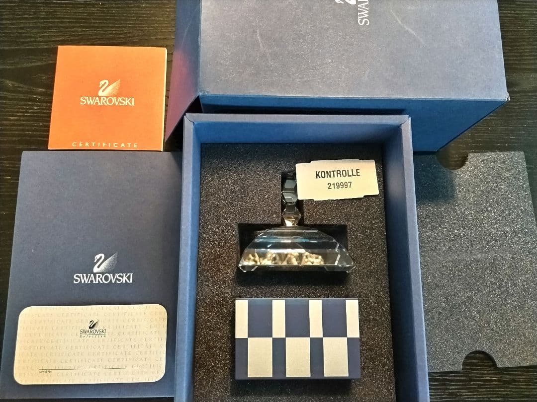 スワロフスキー　レア　ジュエリーボックス　オプアートシリーズ　元箱あり 　置物