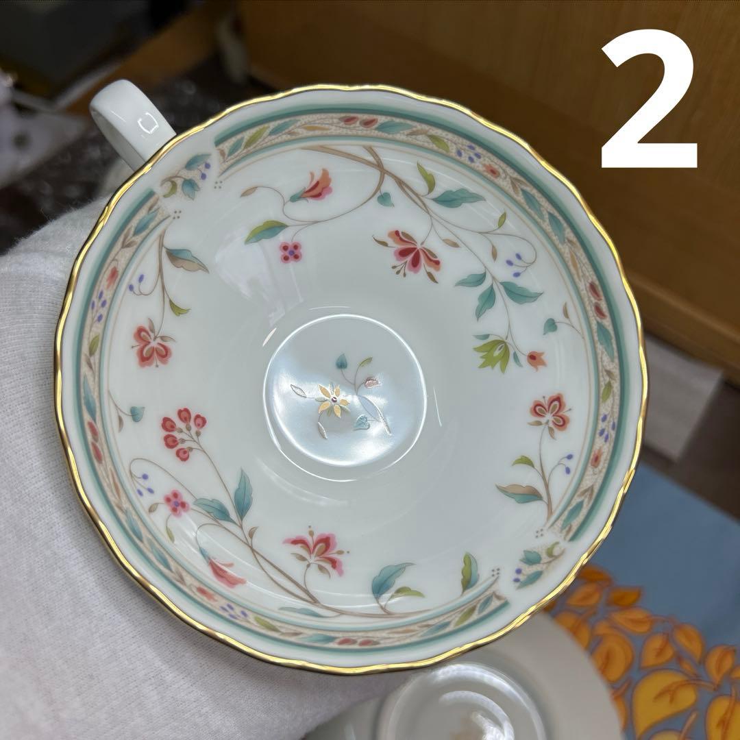 ノリタケ　花更紗　ティーCS スクエアプレート、小皿、スプーンレスト各２組