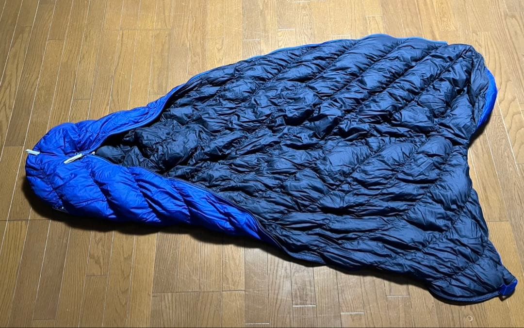 モンベル スリーピングバッグ