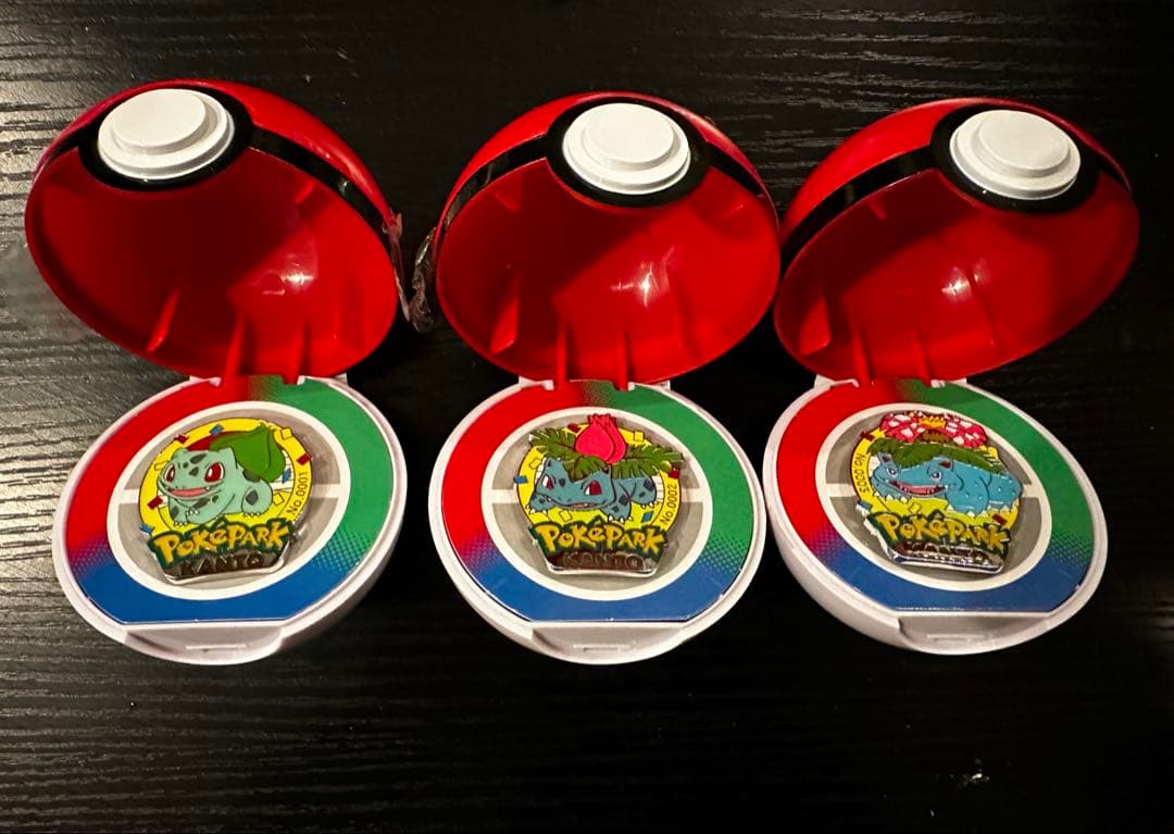 ポケパークカントー　フシギダネ フシギソウ　フシギバナ　進化セット　ピンバッジ