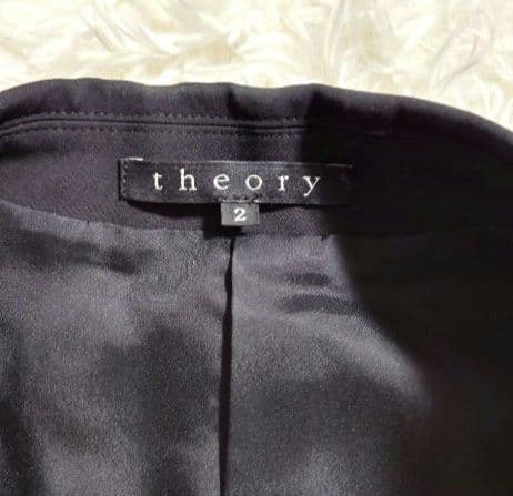 【美品】theory パンツスーツ フレア フォーマル ビジネス 2