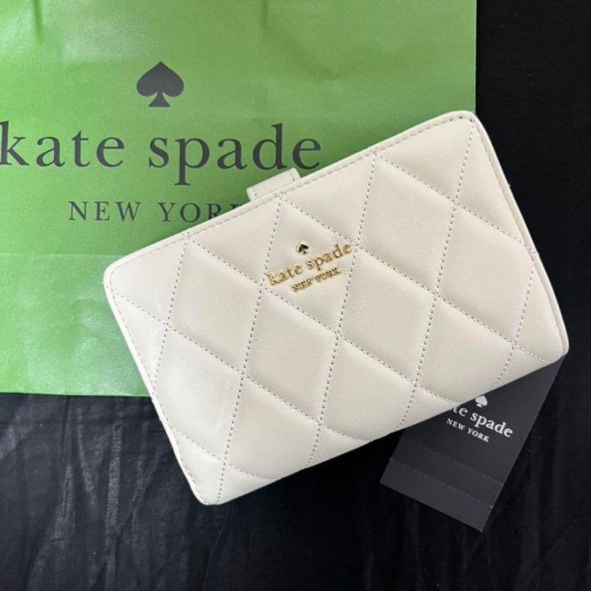 Kate spade キルティング 財布 2つ折り ホワイト レディース