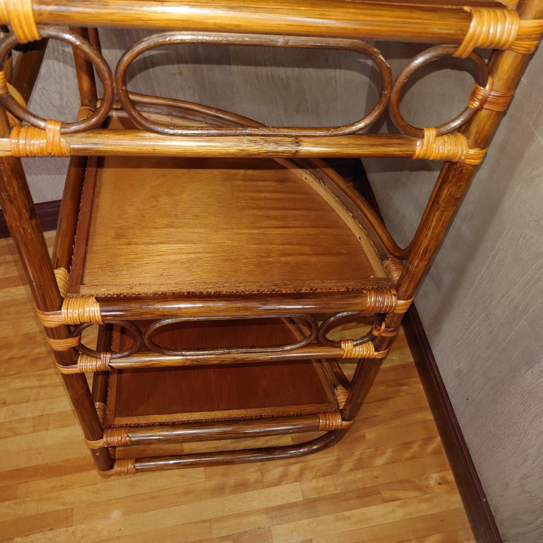 ラタン製4段円形コーナーシェルフ【匿名配送】