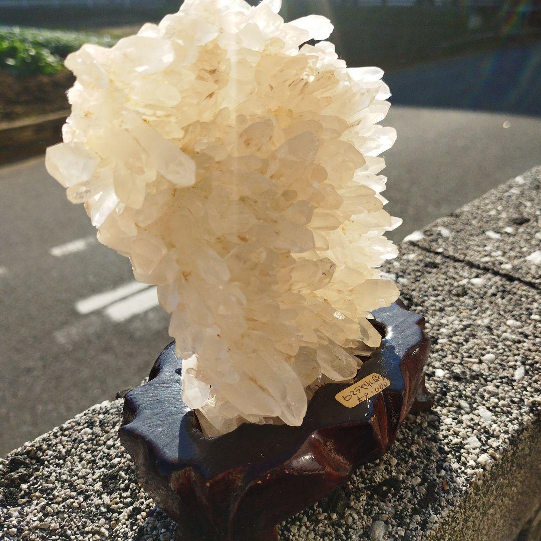 ヒマラヤ水晶　原石　台付