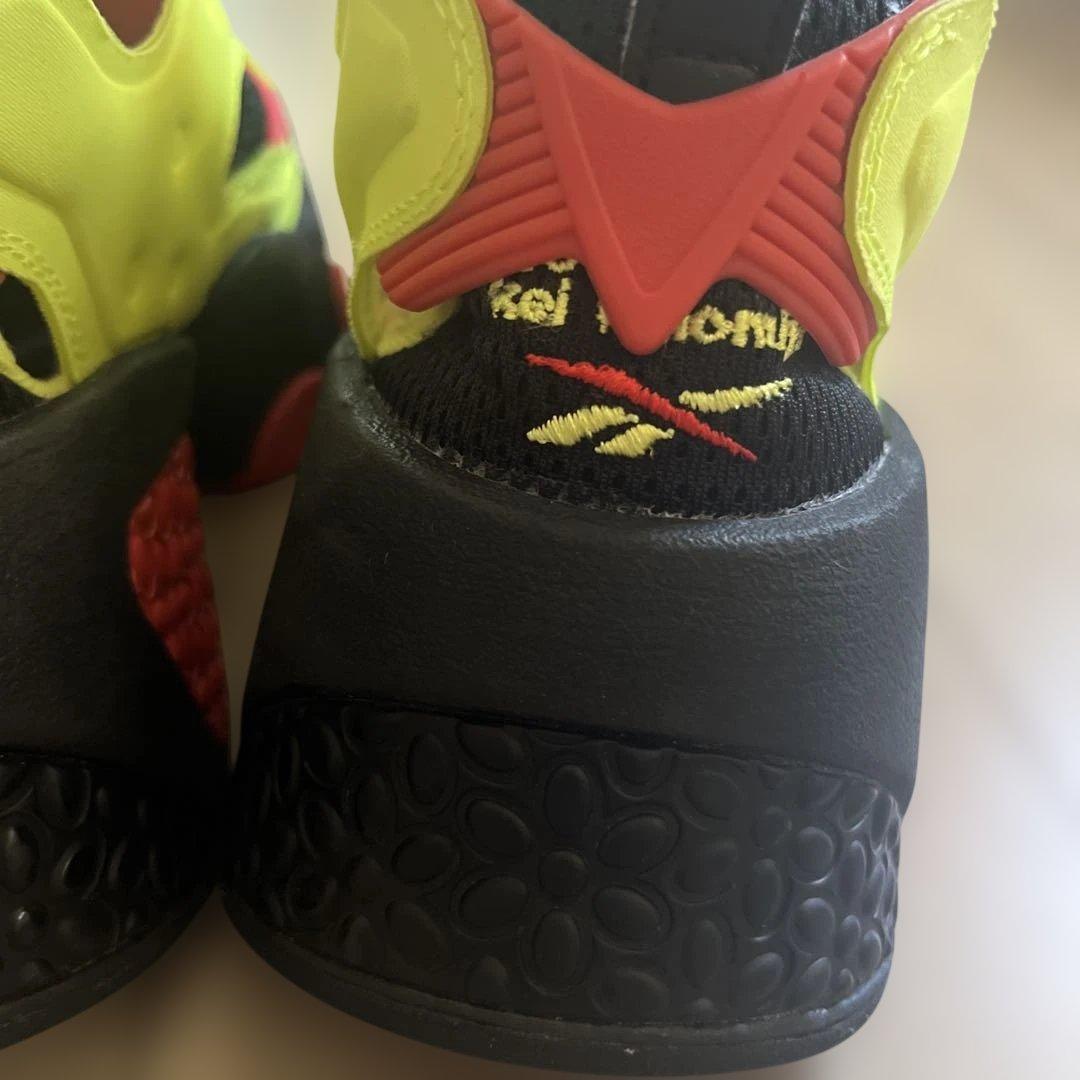 ノワールケイニノミヤ×リーボックポンプフューリー