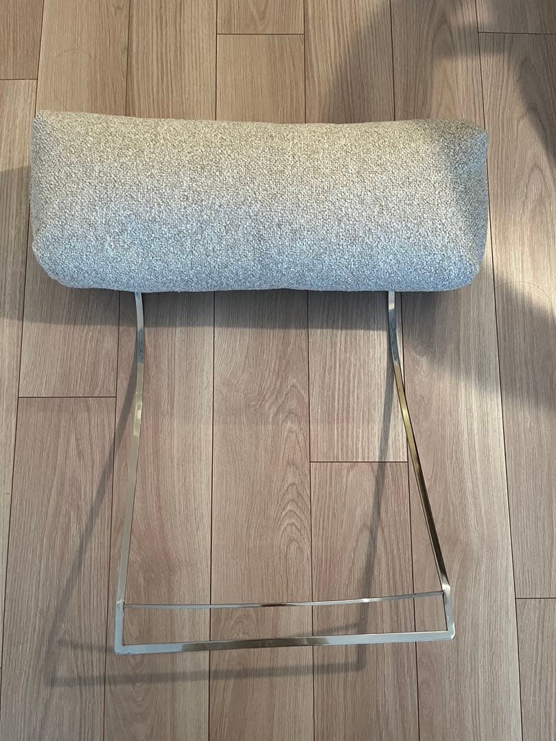 IRULA(イルラ)　カバーリングヘッドレスト
