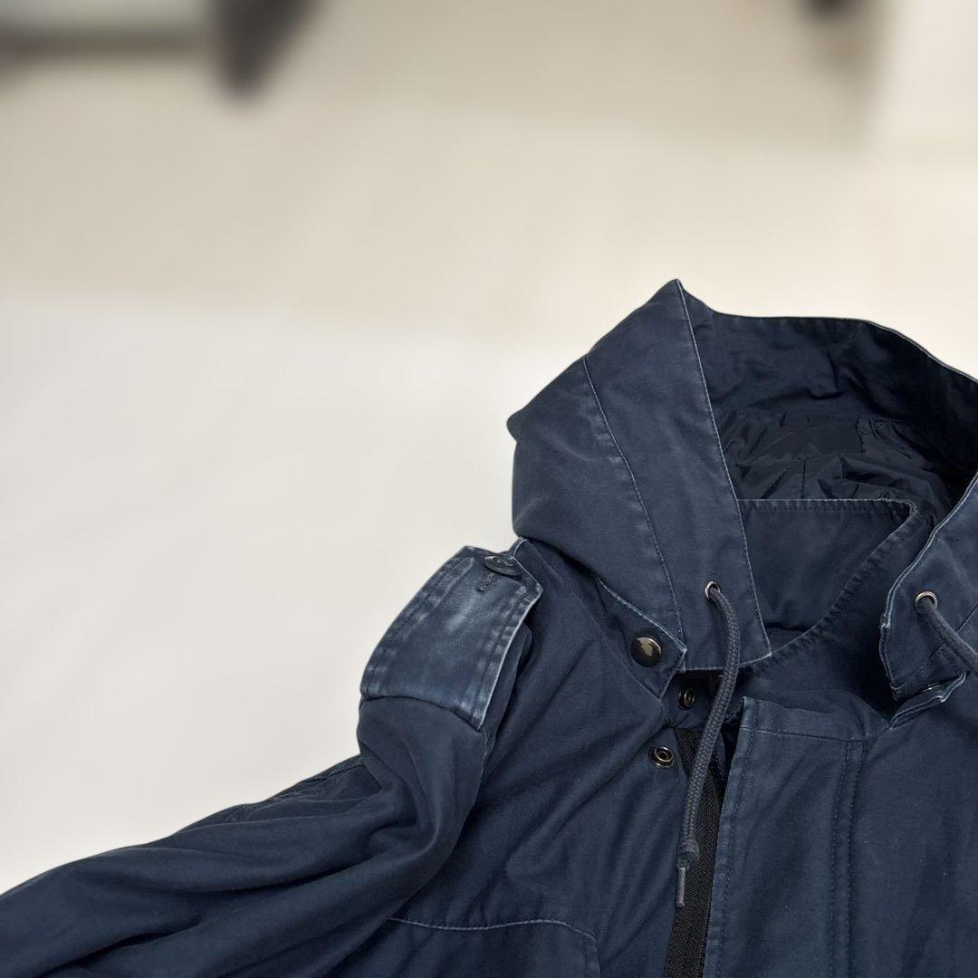 セール商品‼️Carhartt ネイビー フード付きジャケットLサイズ