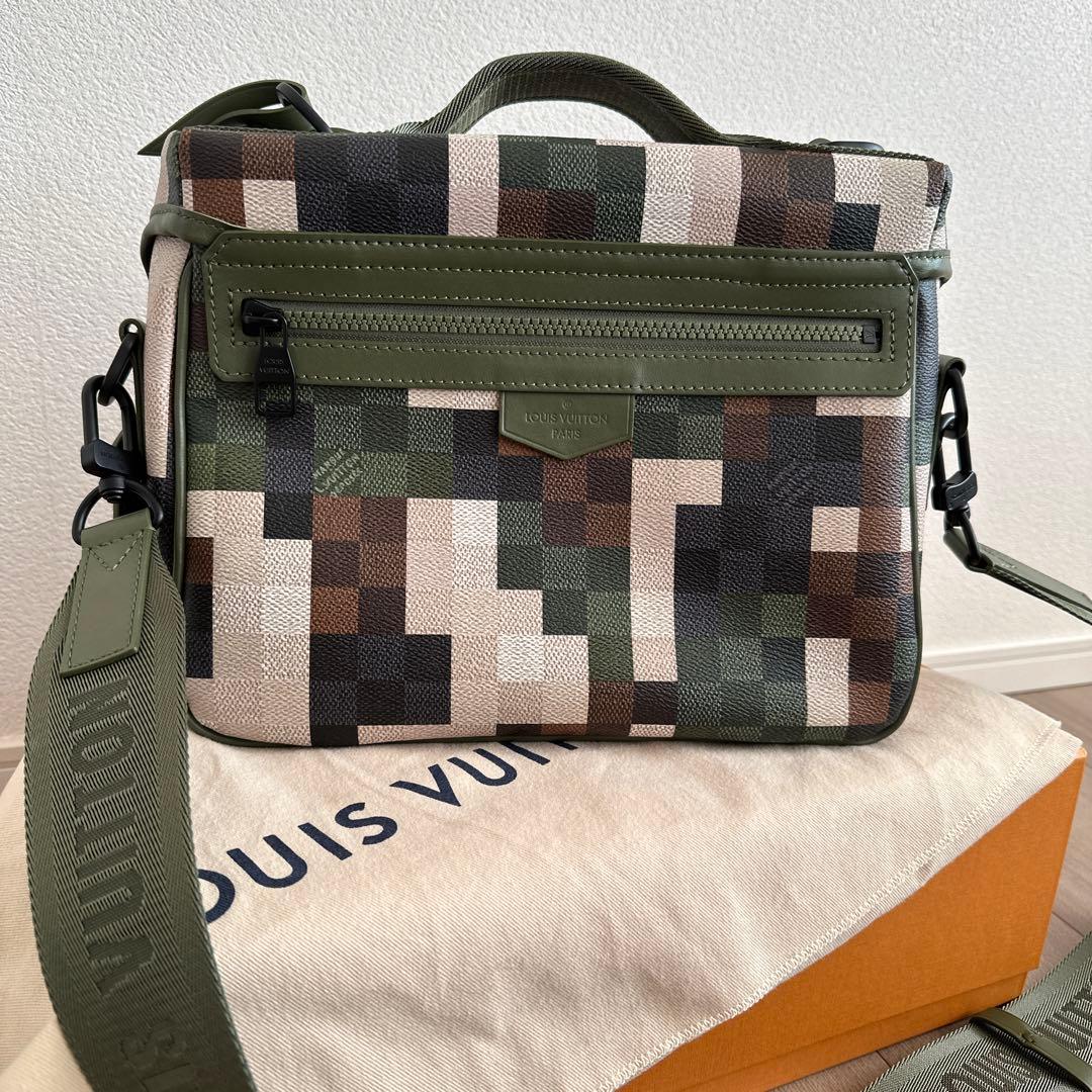 [LOUIS VUITTON]ルイヴィトントレイルメッセンジャー ダモフラージュ