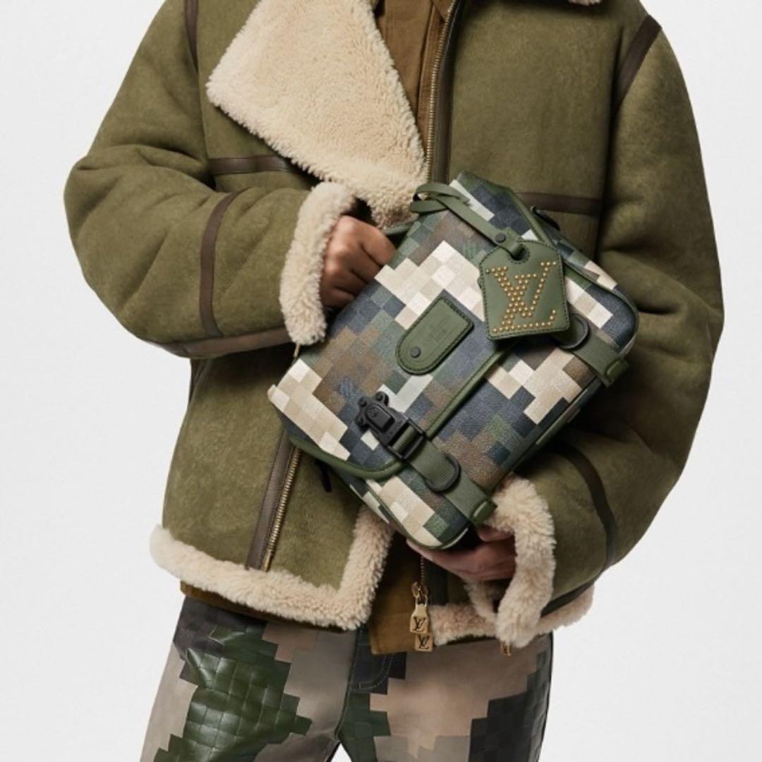 [LOUIS VUITTON]ルイヴィトントレイルメッセンジャー ダモフラージュ