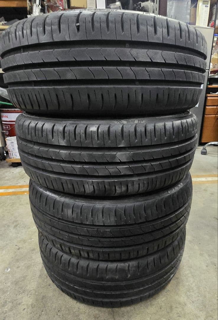 カラリエ①タイヤ　2本セット　クムホ　エクスター　165/40R16