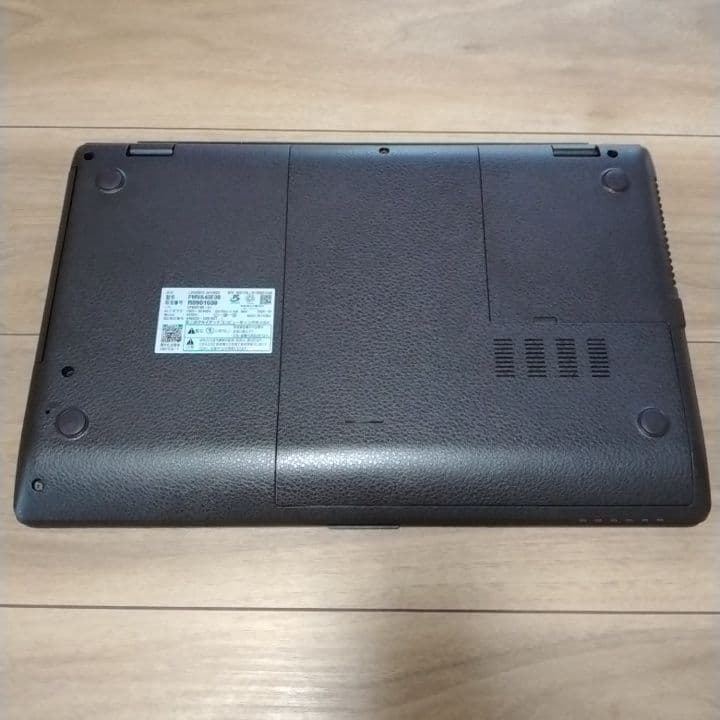 FMV LIFEBOOK AH43/E3(ぽん太)