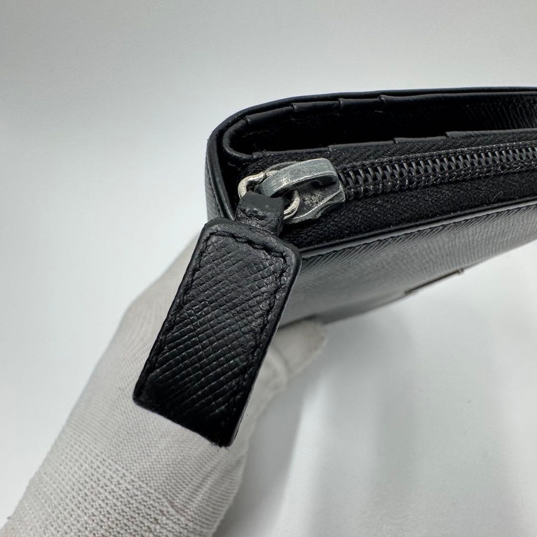 プラダ サフィアーノレザー 二つ折り財布 ラウンド コンパクト財布 ブラック