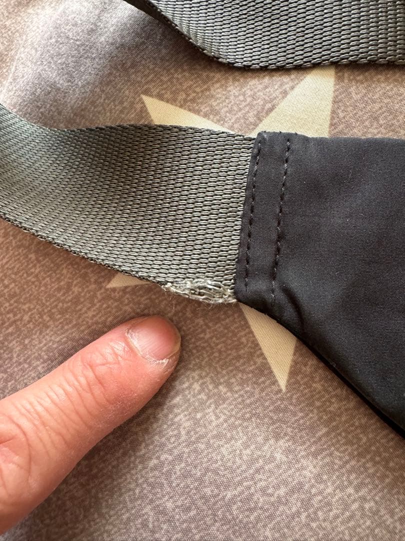 PRADA ボディバッグ