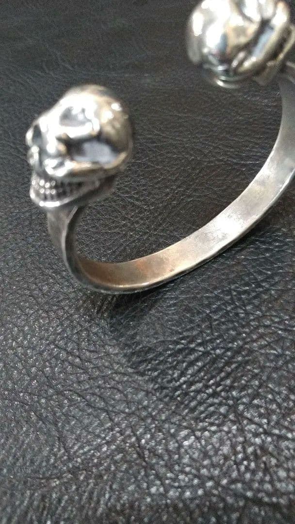 silver　ストップライト　タイプ　ダブルスカル 平打ちシルバーバングル
