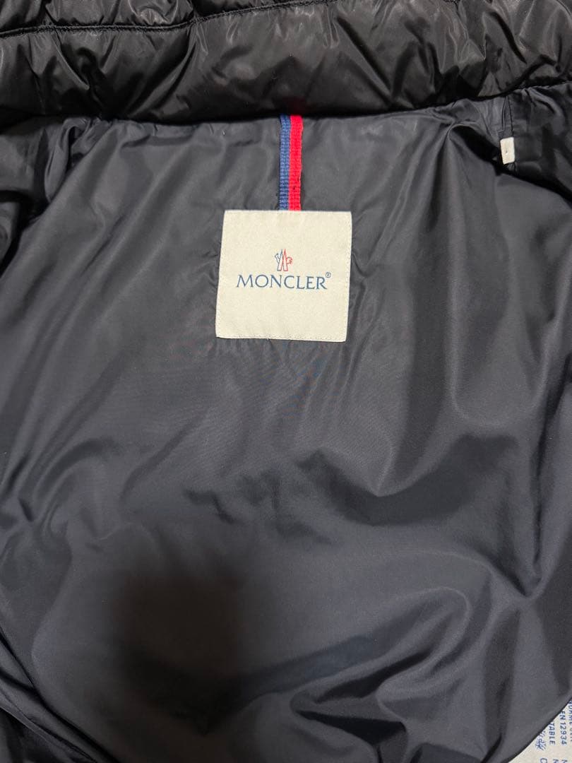 最終値下げ！モンクレール シャーパルCHARPALダウンジャケットブラック