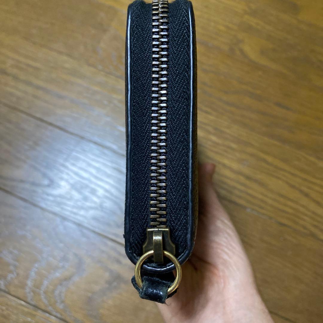 GUCCI Bee ミツバチ　黒長財布　ウォレット