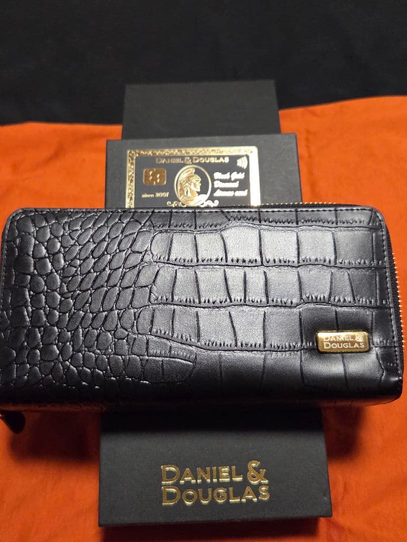 Daniel & Douglas クロコダイル型押し長財布
