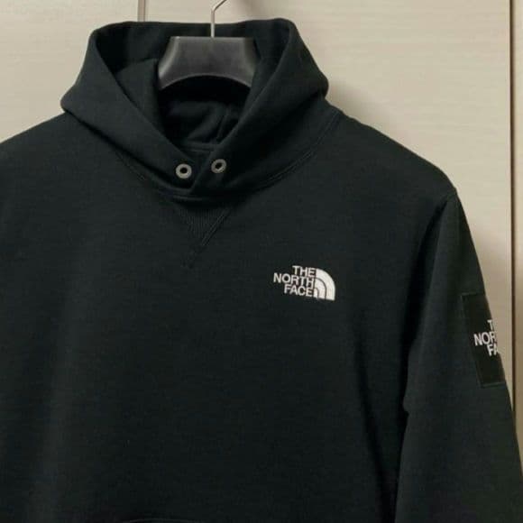 THE NORTH FACE【希少・完売モデル】ワッペンスクエアロゴ フーディー