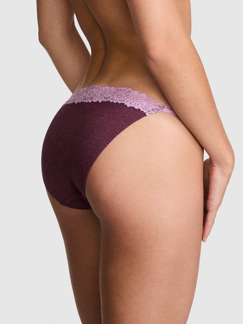 VS PINK プッシュアップブラ&ショーツセット