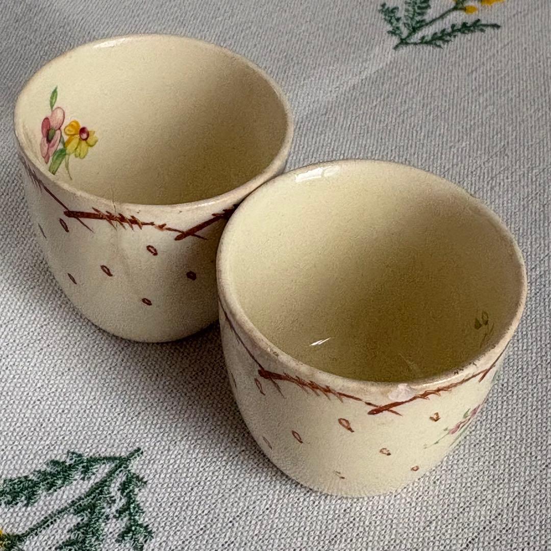 031 スージークーパー　プランタン小花　エッグカップ2個セット　ブラウン　茶色