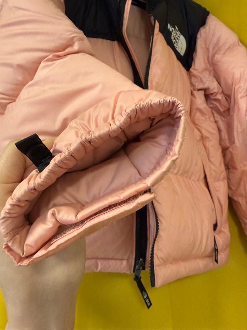 日本未入荷！希少　THE NORTH FACE ヌプシ　ピンク