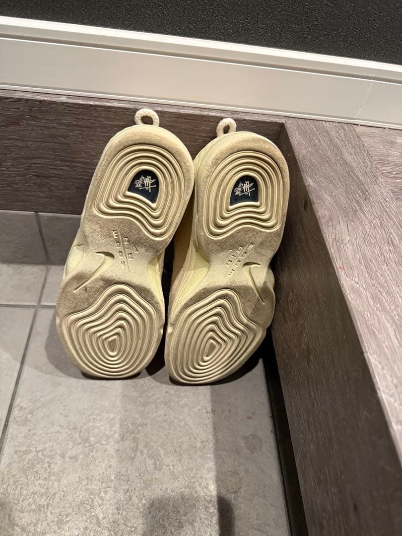 Stussy Air Foamposite One クリーム
