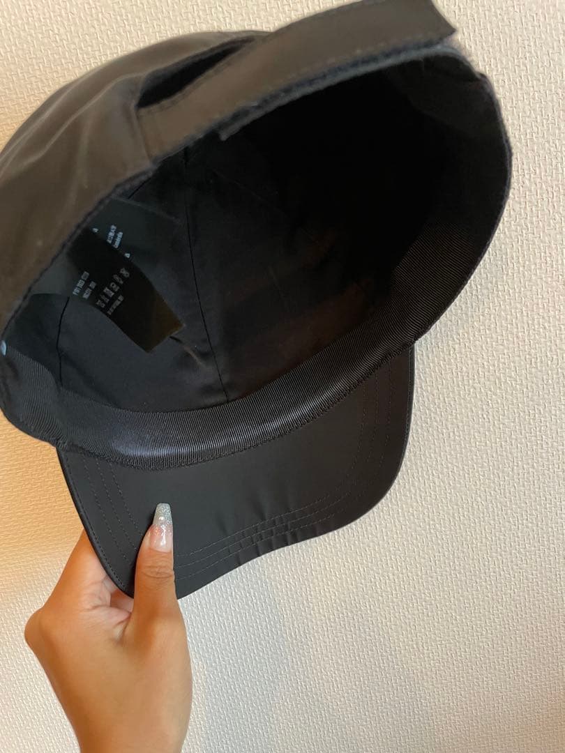 プラダ　ナイロン　キャップ　レディース　S 機内コーデ
