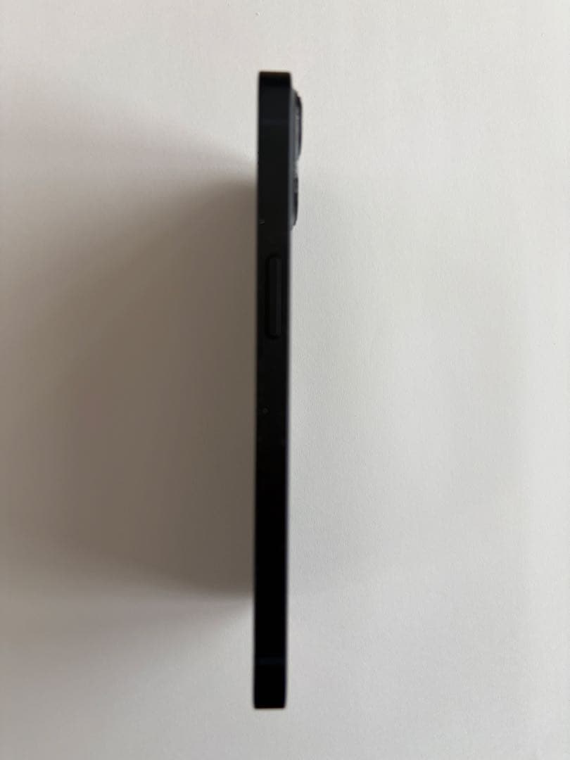 iPhone 13 256GB SIMフリー